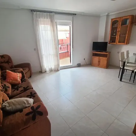 בית נופש Chalet Adosado Vacacional טורבייחה